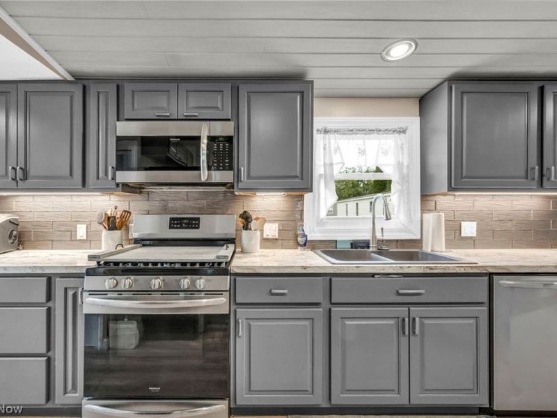 112 W bass Circle, Lakeside Marblehead, OH 43440 Photo 13