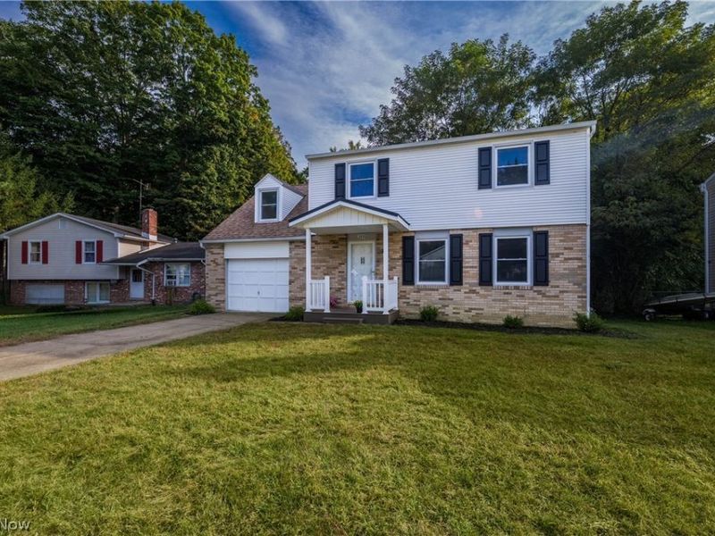 389 Stonewood Street, Canal Fulton, OH 44614 Photo 1