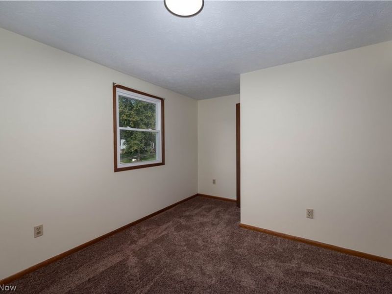 389 Stonewood Street, Canal Fulton, OH 44614 Photo 11