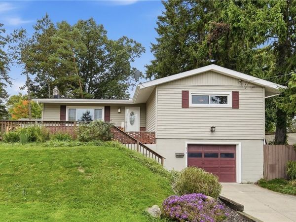 276 Stevenson Avenue, Akron, OH 44312