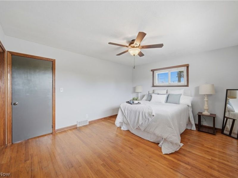 276 Stevenson Avenue, Akron, OH 44312 Photo 13
