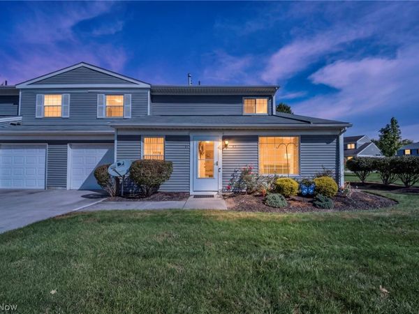 97 Firebush Lane, Northfield, OH 44067