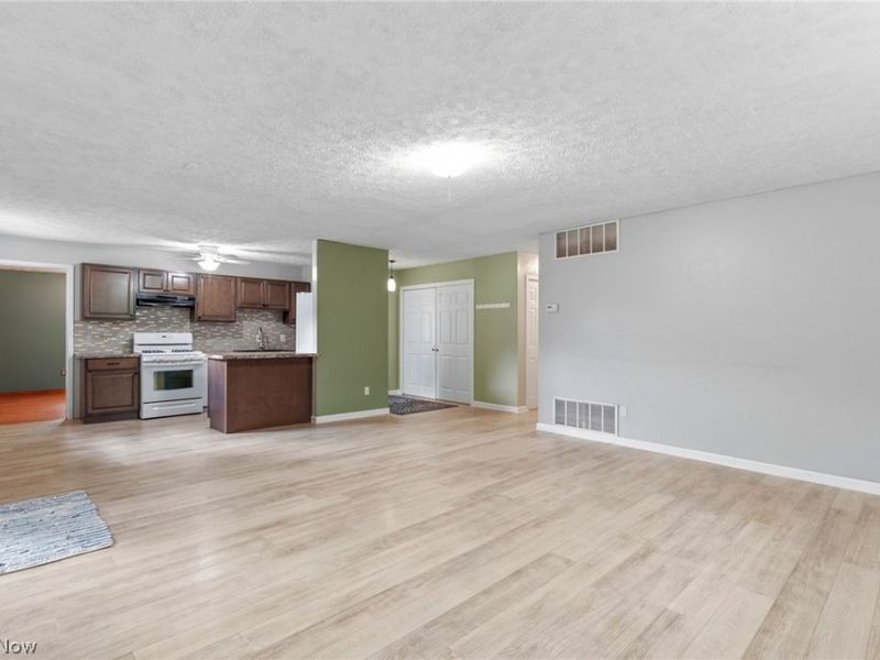 1395 Arcadia Road, Kent, OH 44240 Photo 7