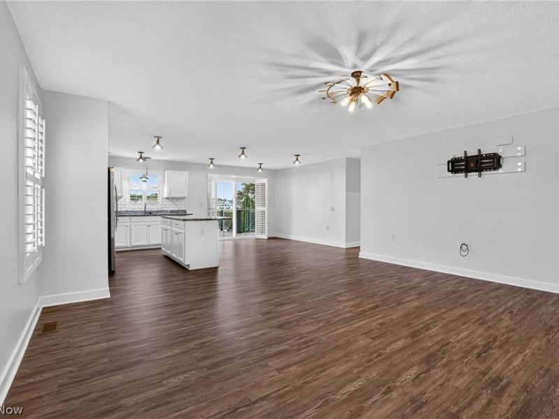 3890 Red Creek Court, Perry, OH 44081 Photo 9