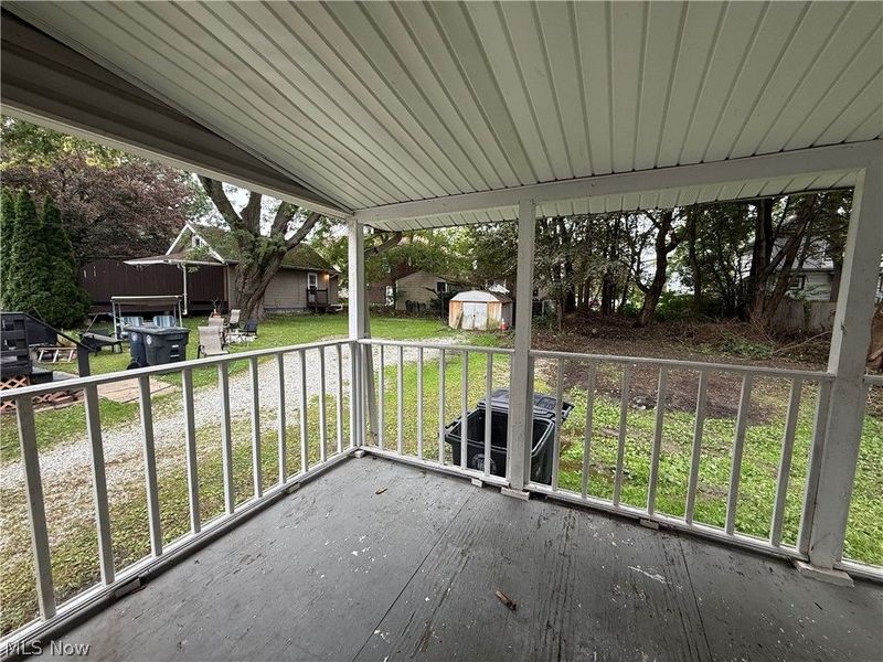 130 E Emerling Avenue, Akron, OH 44301 Photo 21