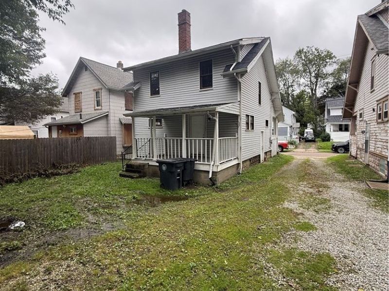 130 E Emerling Avenue, Akron, OH 44301 Photo 23
