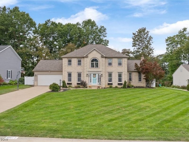 9067 NW Bletchley Avenue NW, North Canton, OH 44720 Photo 2