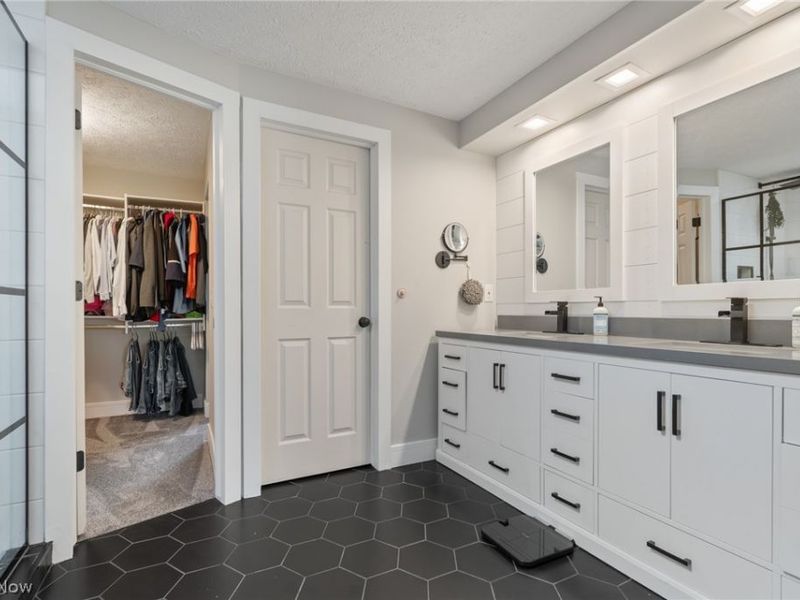9067 NW Bletchley Avenue NW, North Canton, OH 44720 Photo 20