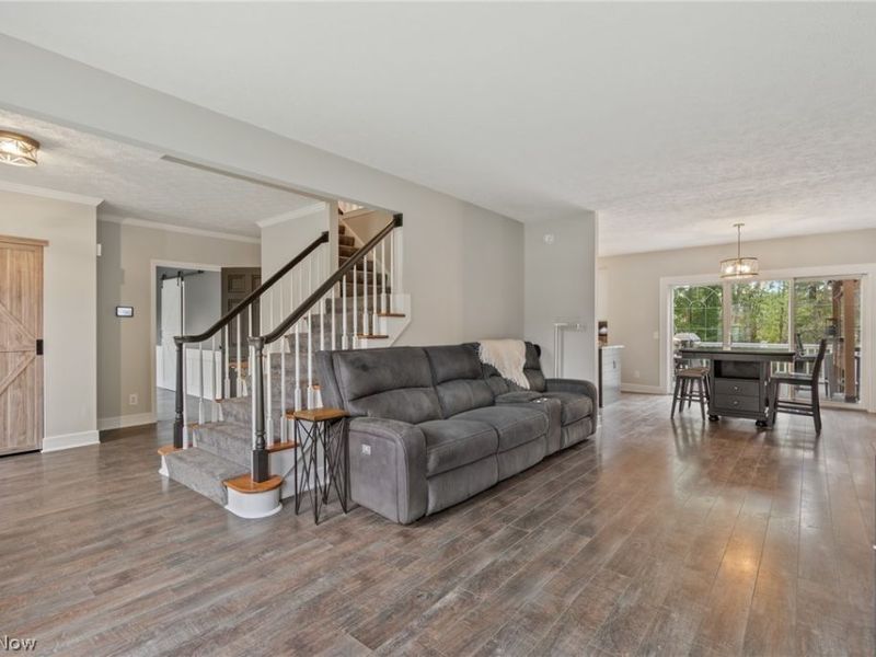 9067 NW Bletchley Avenue NW, North Canton, OH 44720 Photo 4
