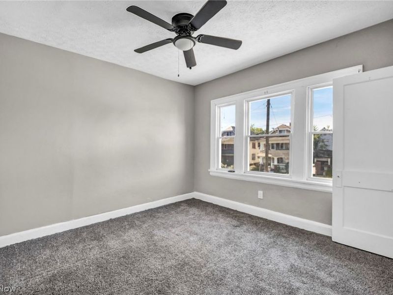891 Paxton Road, Cleveland, OH 44108 Photo 11
