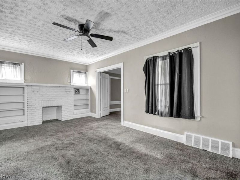 891 Paxton Road, Cleveland, OH 44108 Photo 13