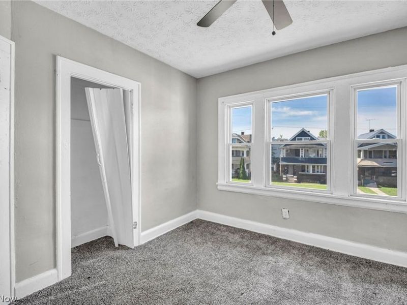 891 Paxton Road, Cleveland, OH 44108 Photo 20
