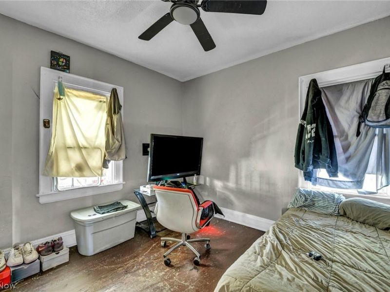891 Paxton Road, Cleveland, OH 44108 Photo 24