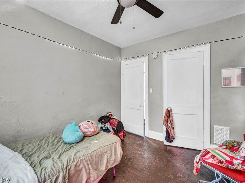 891 Paxton Road, Cleveland, OH 44108 Photo 33