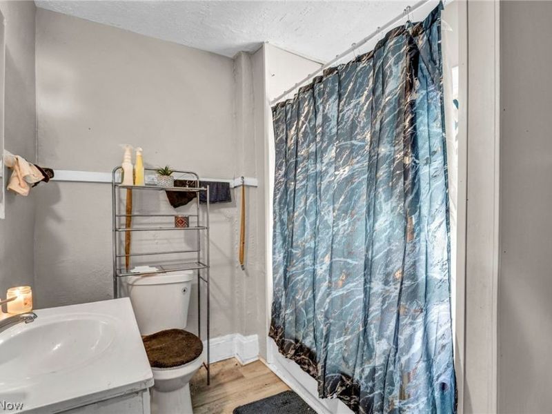 891 Paxton Road, Cleveland, OH 44108 Photo 34