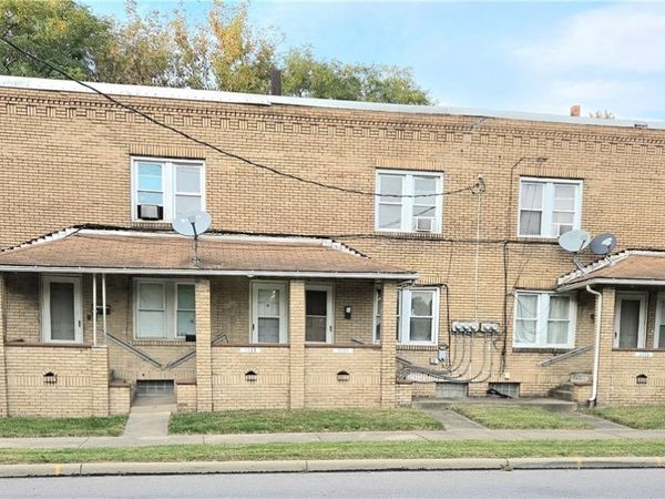 1117 Salt Springs Road , Youngstown, OH 44509