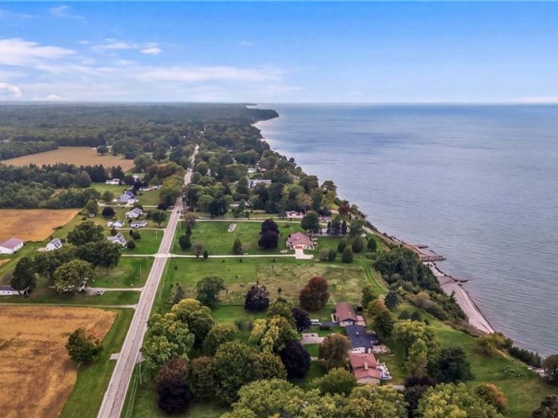 1256 Lake Road, Conneaut, OH 44030 Photo 8