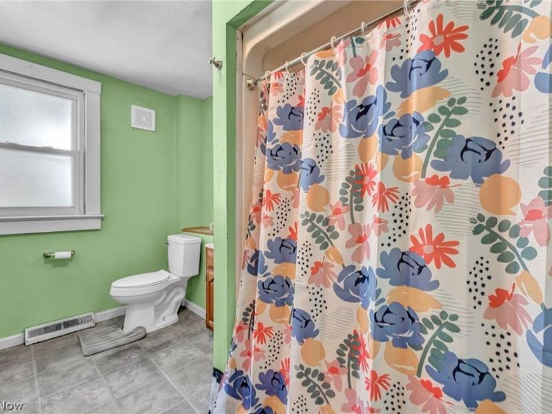 224 Kenyon Road, Eastlake, OH 44095 Photo 17