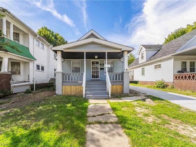 1462 E 173rd Street, Cleveland, OH 44110 Photo 1
