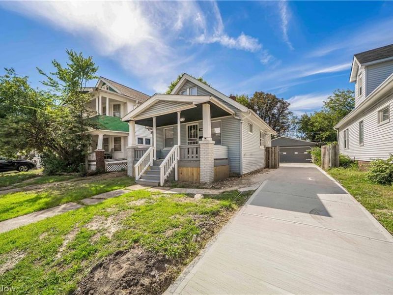 1462 E 173rd Street, Cleveland, OH 44110 Photo 2