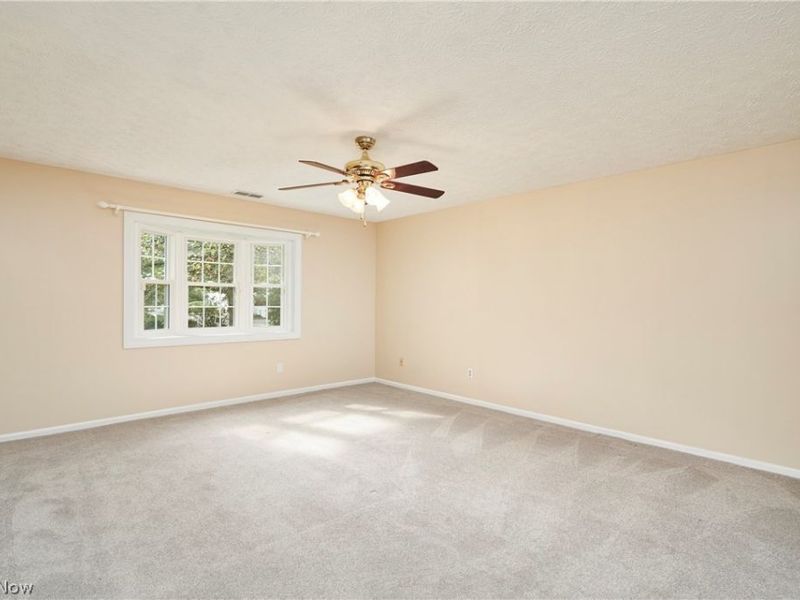 928 Sturbridge Drive, Akron, OH 44313 Photo 13