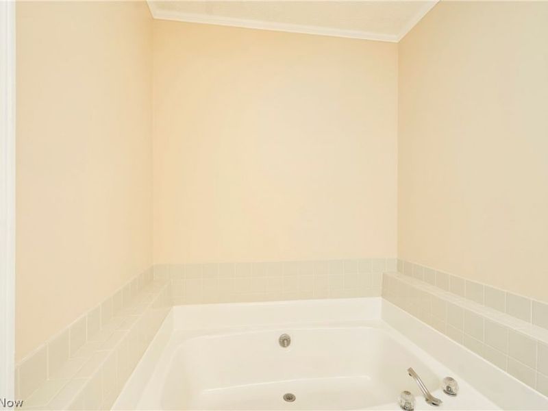 928 Sturbridge Drive, Akron, OH 44313 Photo 15