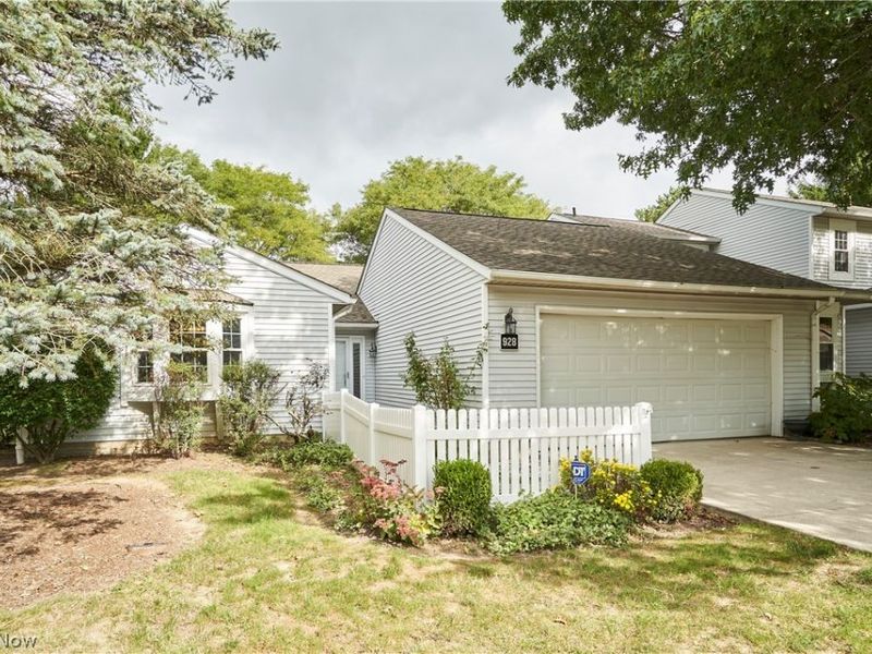 928 Sturbridge Drive, Akron, OH 44313 Photo 20