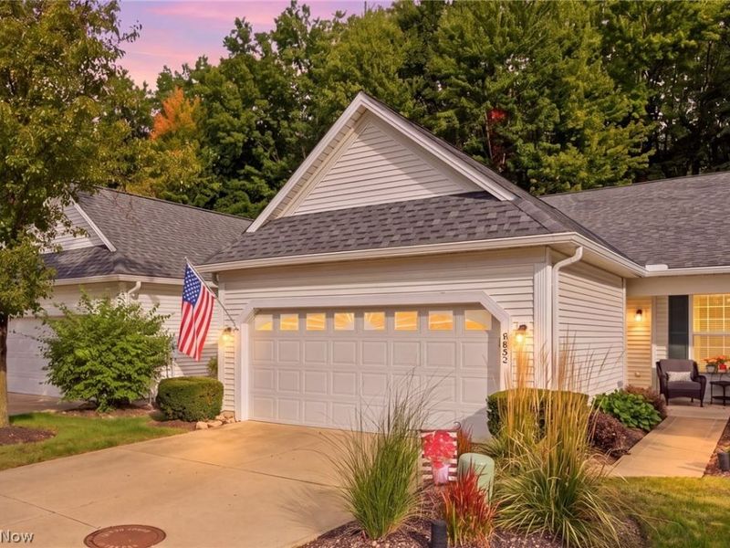 6853 Savannah Drive, North Ridgeville, OH 44039 Photo 1