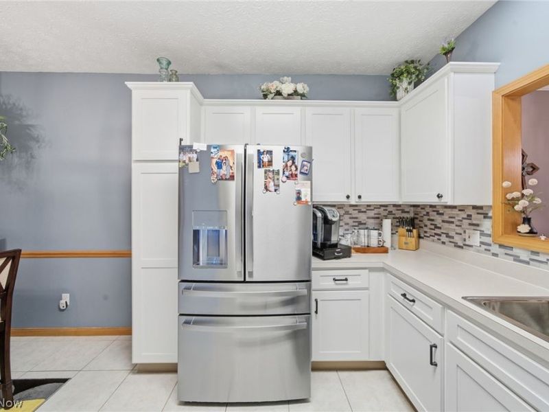6853 Savannah Drive, North Ridgeville, OH 44039 Photo 17