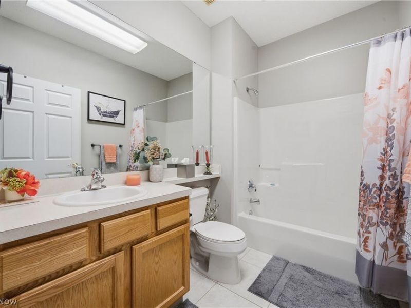 6853 Savannah Drive, North Ridgeville, OH 44039 Photo 23