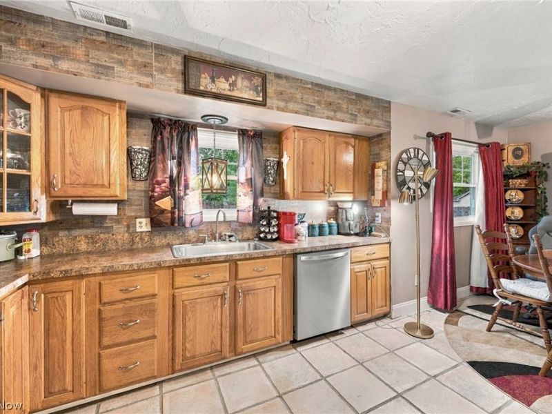 5646 Vista Circle, Willoughby, OH 44094 Photo 12