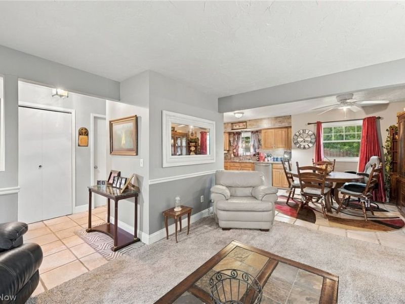 5646 Vista Circle, Willoughby, OH 44094 Photo 9