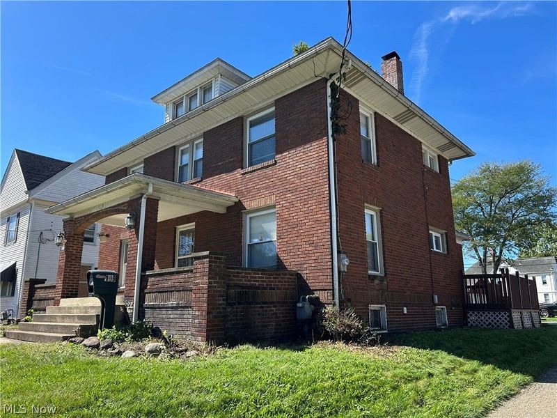 109 Main Street N, Navarre, OH 44662 Photo 2