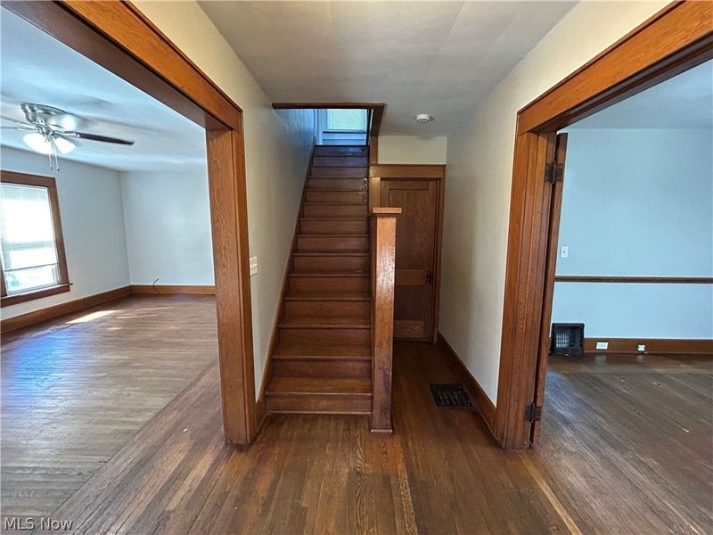109 Main Street N, Navarre, OH 44662 Photo 5