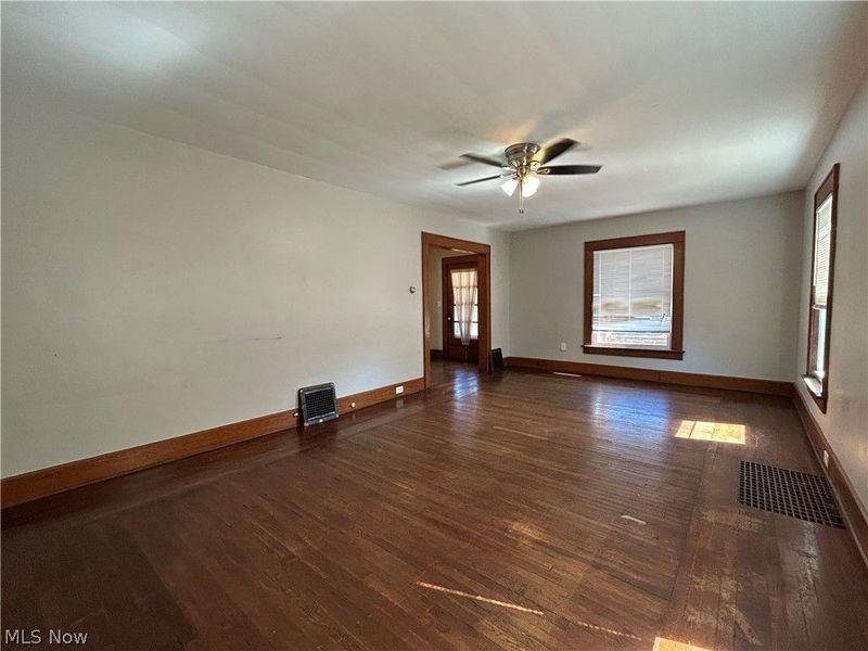 109 Main Street N, Navarre, OH 44662 Photo 7