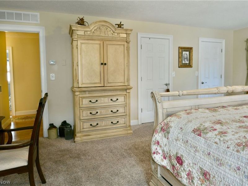 1460 Lake Vue Drive, Roaming Shores, OH 44085 Photo 34