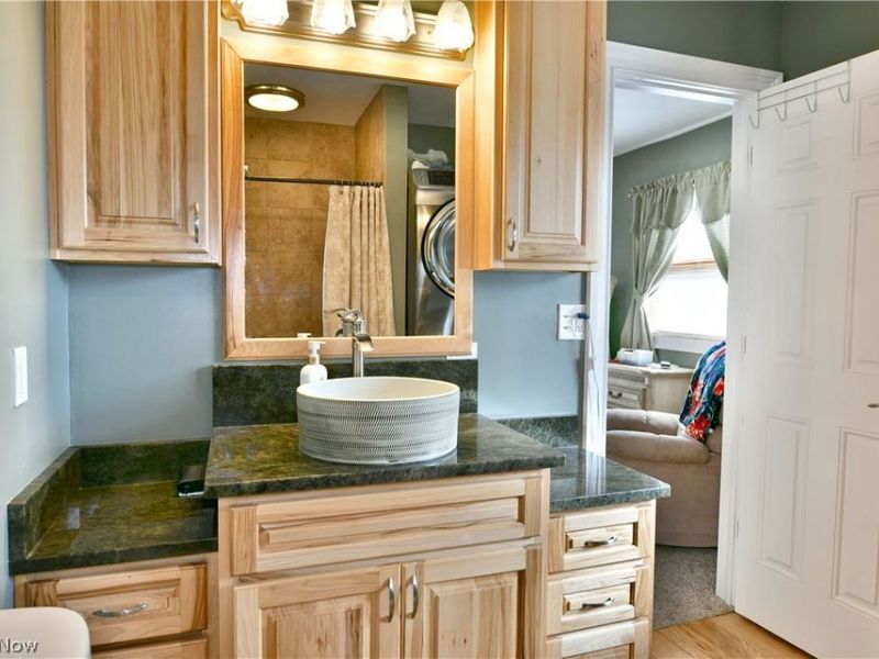 1460 Lake Vue Drive, Roaming Shores, OH 44085 Photo 37