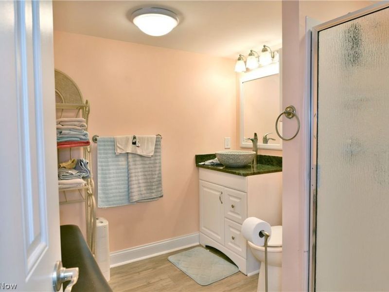 1460 Lake Vue Drive, Roaming Shores, OH 44085 Photo 40