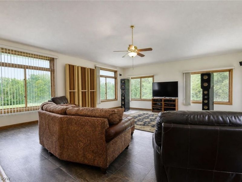 11226 Sperry Road, Chesterland, OH 44026 Photo 10
