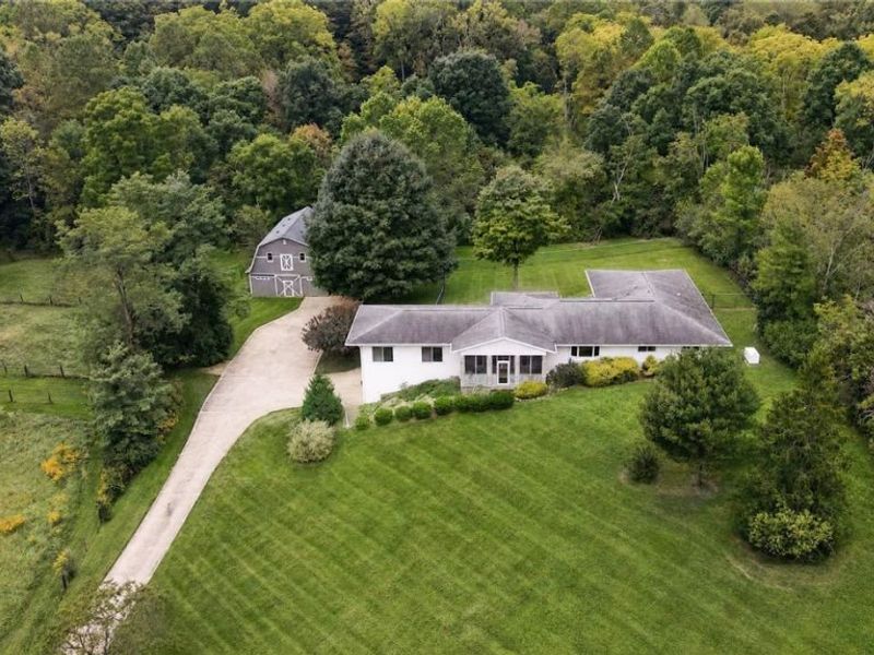 11226 Sperry Road, Chesterland, OH 44026 Photo 4