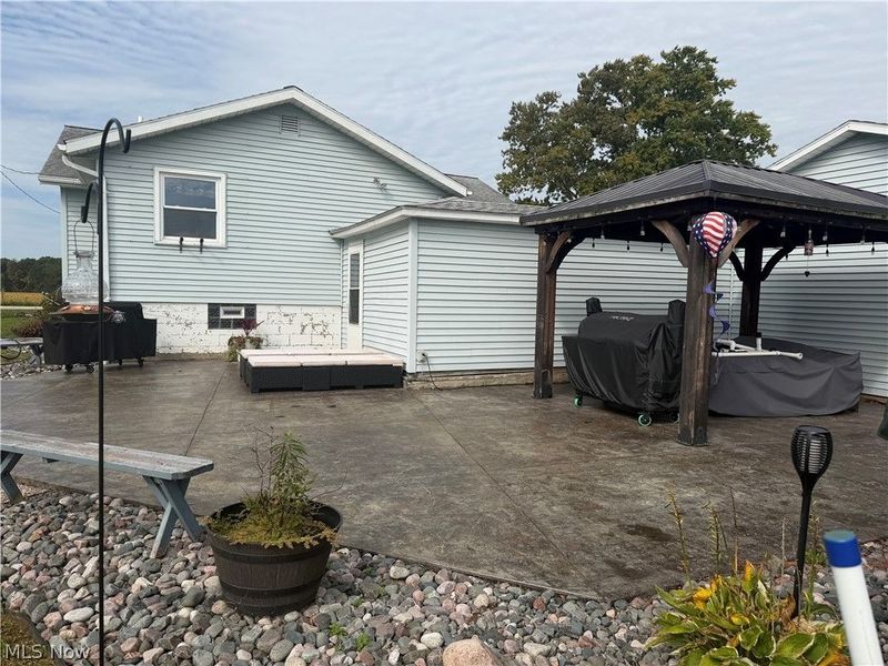9458 State Route 46, North Bloomfield, OH 44450 Photo 6