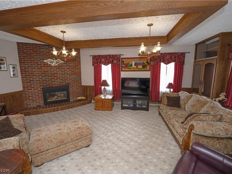 1325 Braceville Robinson Road, Southington, OH 44470 Photo 20