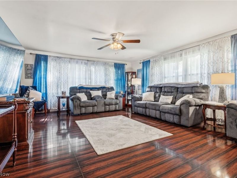 515 S Silver Street, Louisville, OH 44641 Photo 5