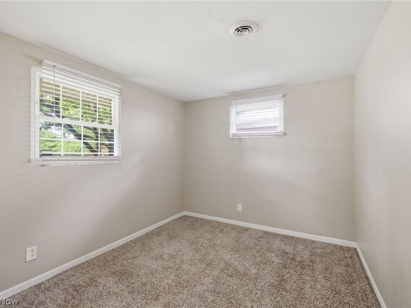 1634 Vilardo Lane, Columbus, OH 43227 Photo 11