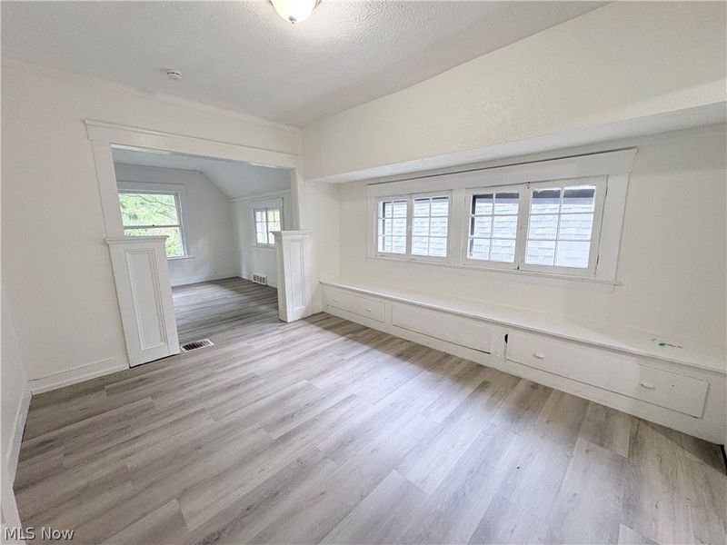 3233 W 94th Street, Unit 2, Cleveland, OH 44102 Photo 3