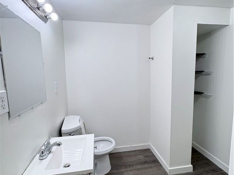 3233 W 94th Street, Unit 2, Cleveland, OH 44102 Photo 7