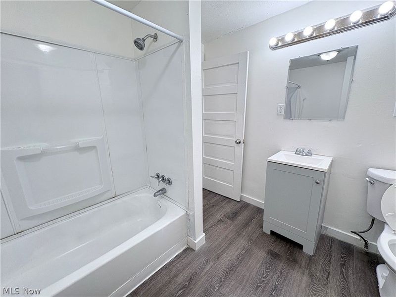3233 W 94th Street, Unit 2, Cleveland, OH 44102 Photo 8