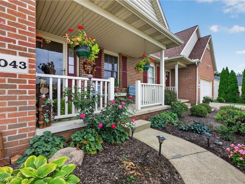 2043 Summer Evening Drive, Canal Fulton, OH 44614 Photo 6