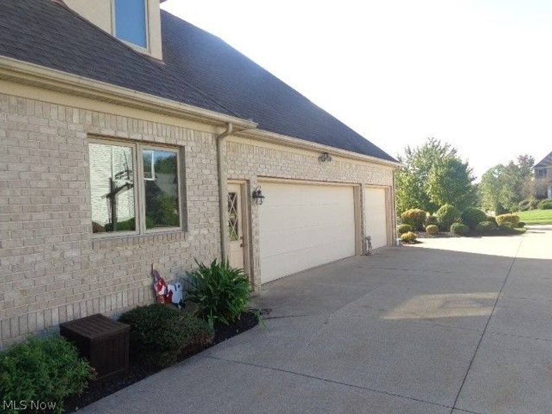 3062 Osage Way, Broadview Heights, OH 44147 Photo 3