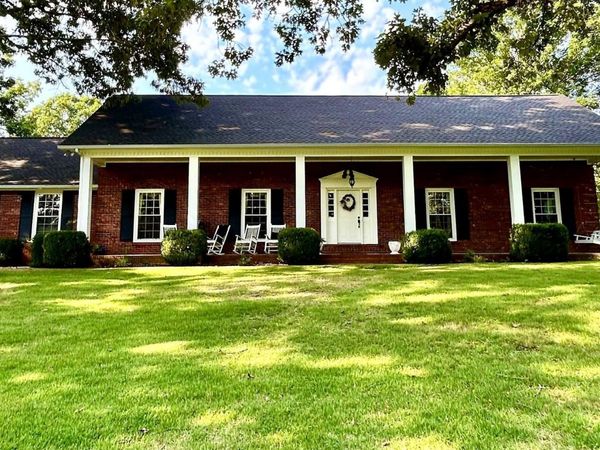 255 Hartley Rd , Camden, TN 38320